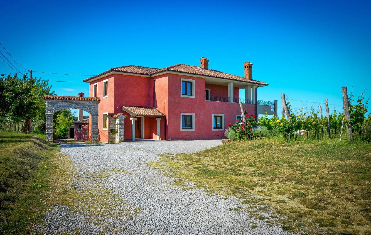 Wine & Apartment Vinales Koper Dış mekan fotoğraf