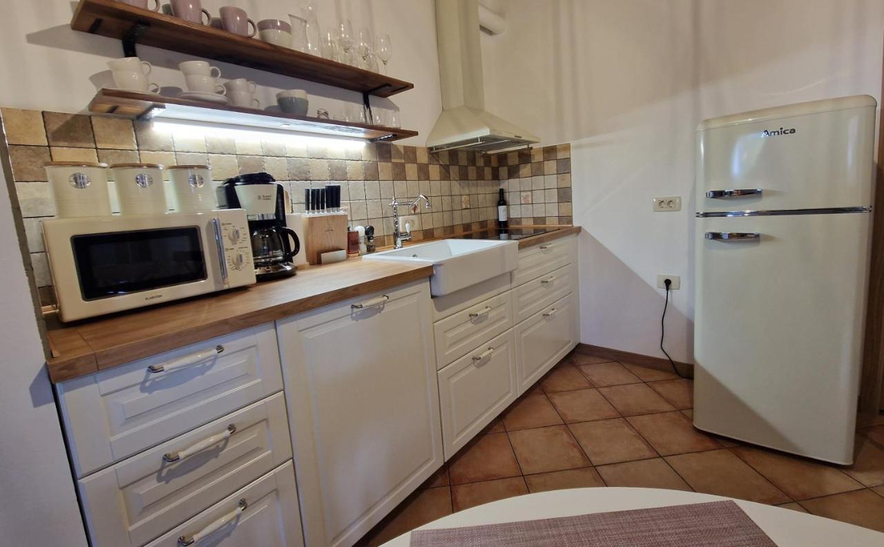 Wine & Apartment Vinales Koper Dış mekan fotoğraf