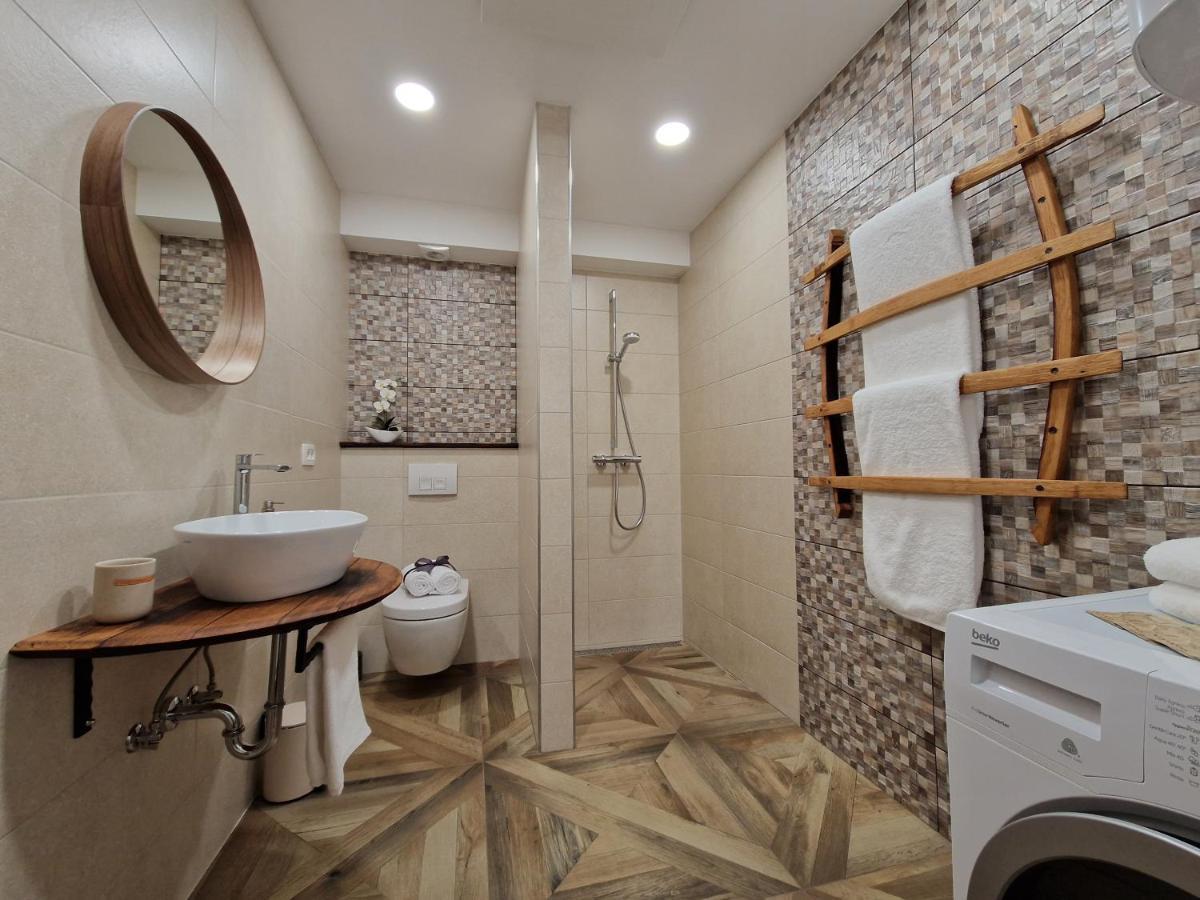 Wine & Apartment Vinales Koper Dış mekan fotoğraf