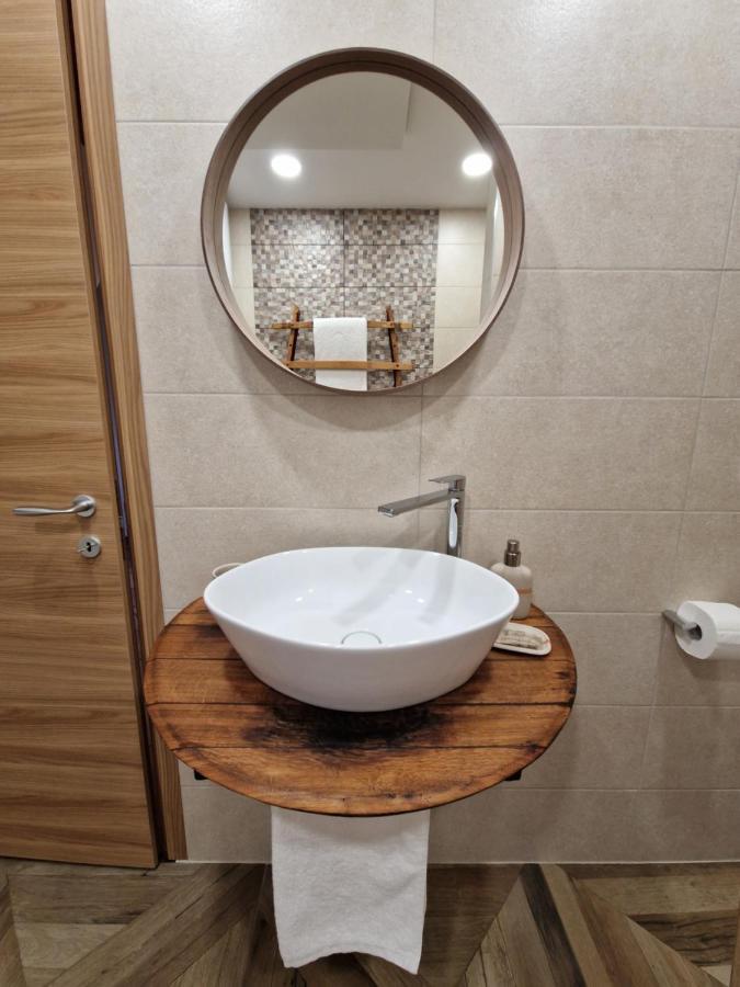Wine & Apartment Vinales Koper Dış mekan fotoğraf